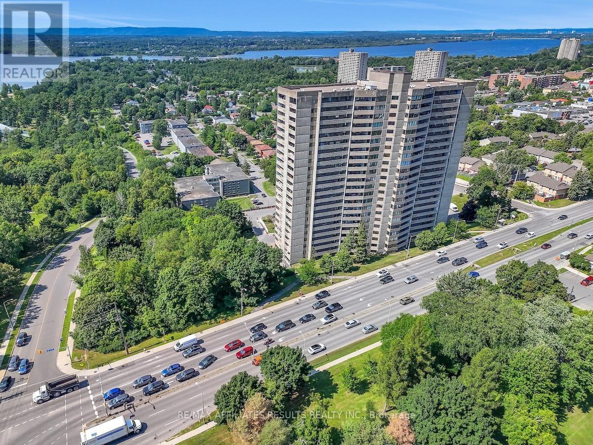 #2110 415 GREENVIEW AVENUE - 42