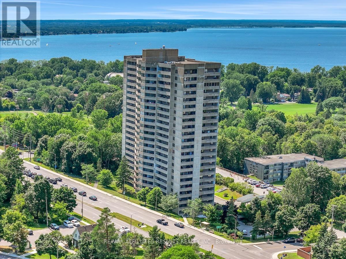 #2110 415 GREENVIEW AVENUE - 45