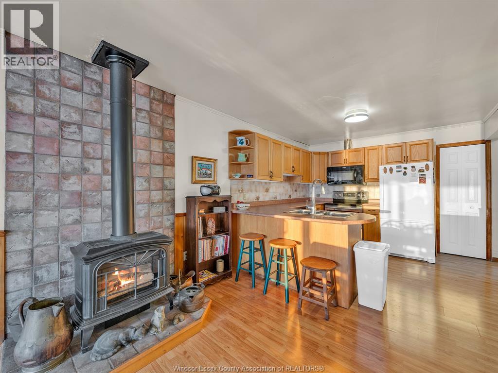 1166 FRONT ROAD South - 14