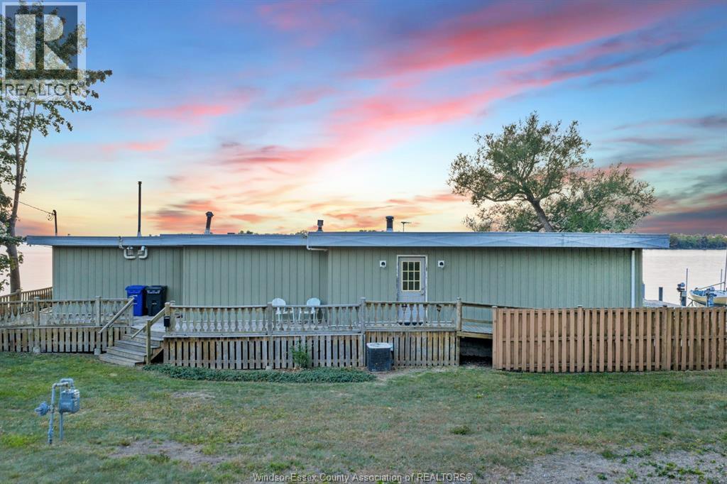 1166 FRONT ROAD South - 2