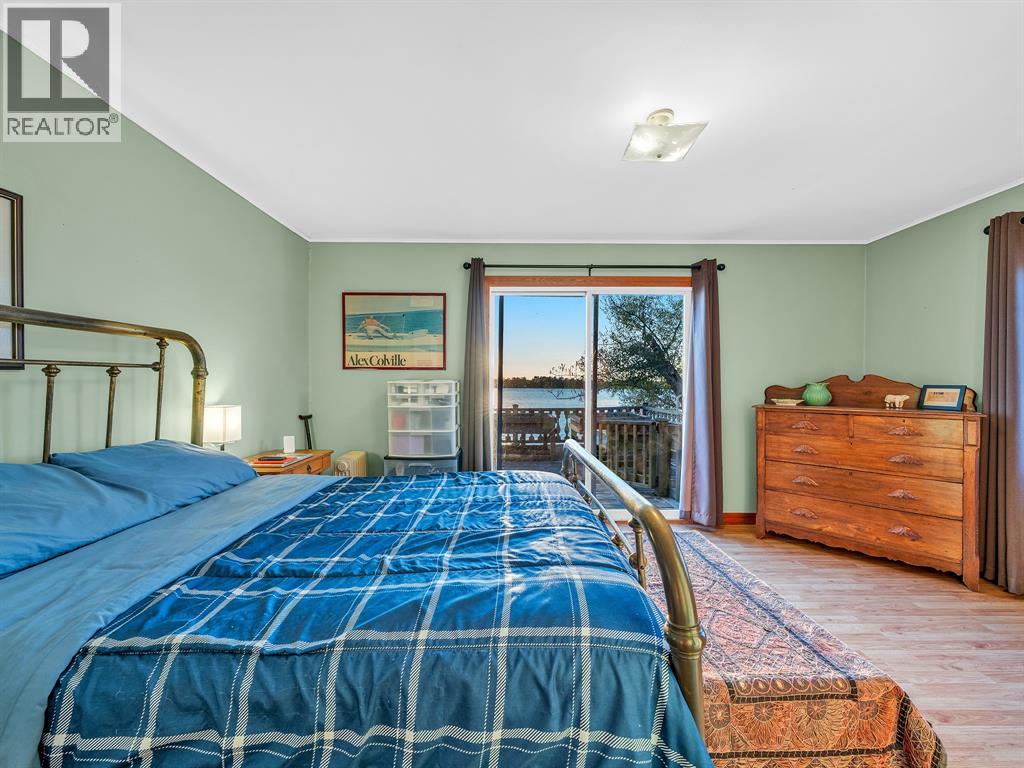 1166 FRONT ROAD South - 23