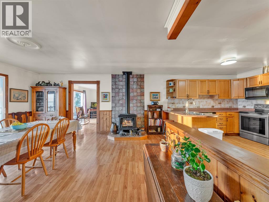 1166 FRONT ROAD South - 26