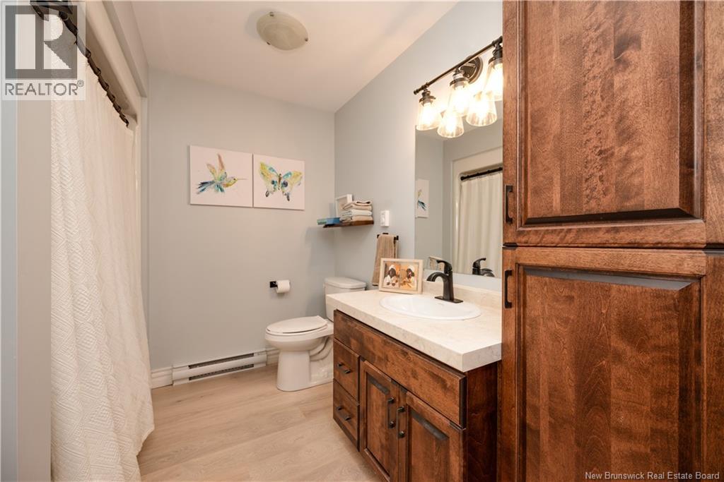 56 Golden Street - 22