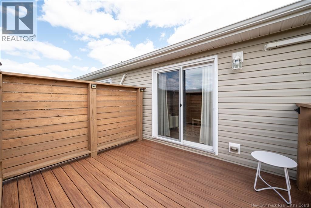56 Golden Street - 33