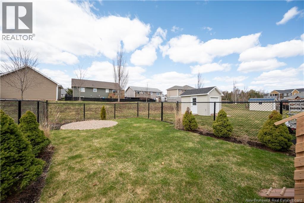 56 Golden Street - 36