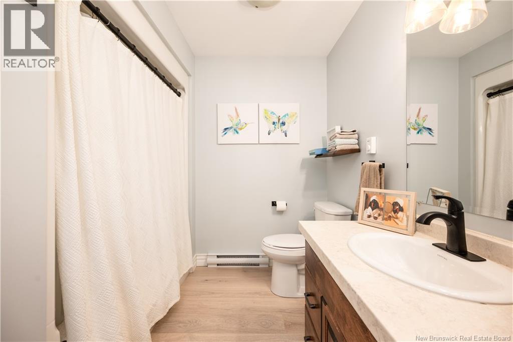 56 Golden Street - 21