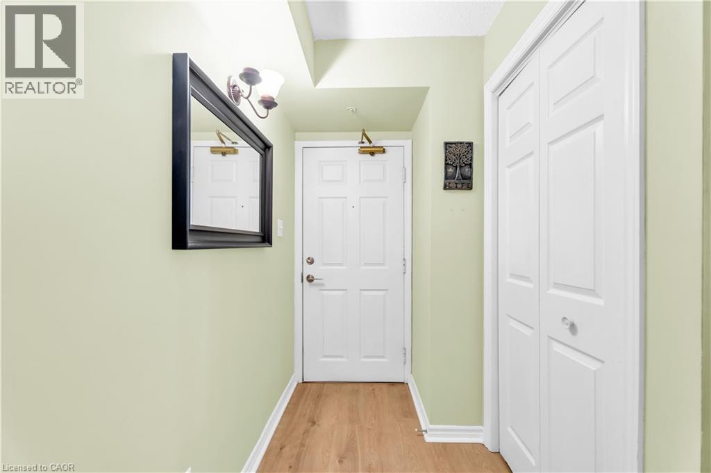 1479 MAPLE Avenue Unit# 102, Milton, Ontario, L9T0B5 — Photo 5