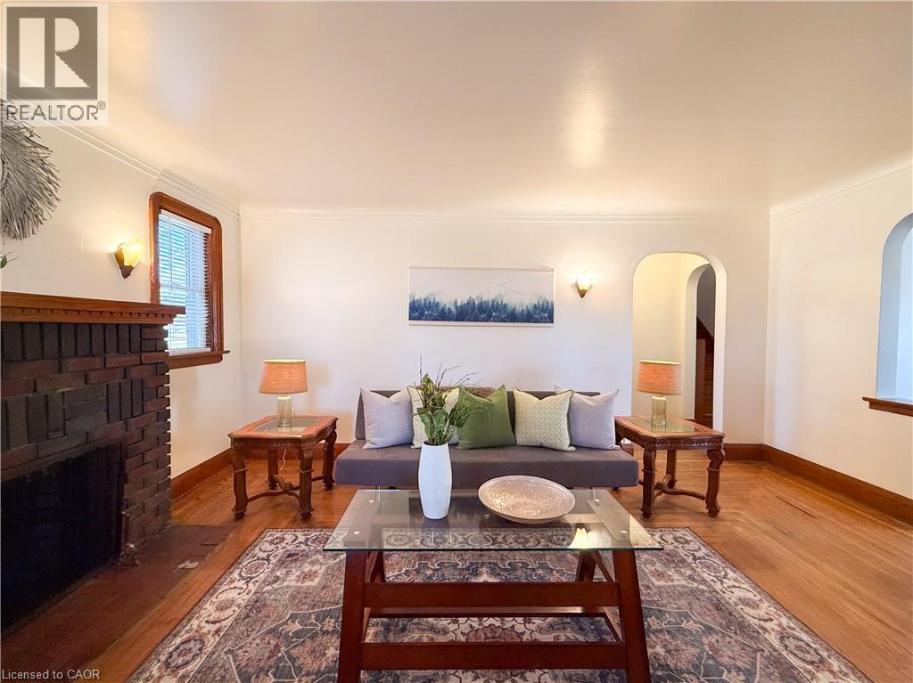 41 CHURCH Street E, Delhi, Ontario, N4B1T5 — Photo 10