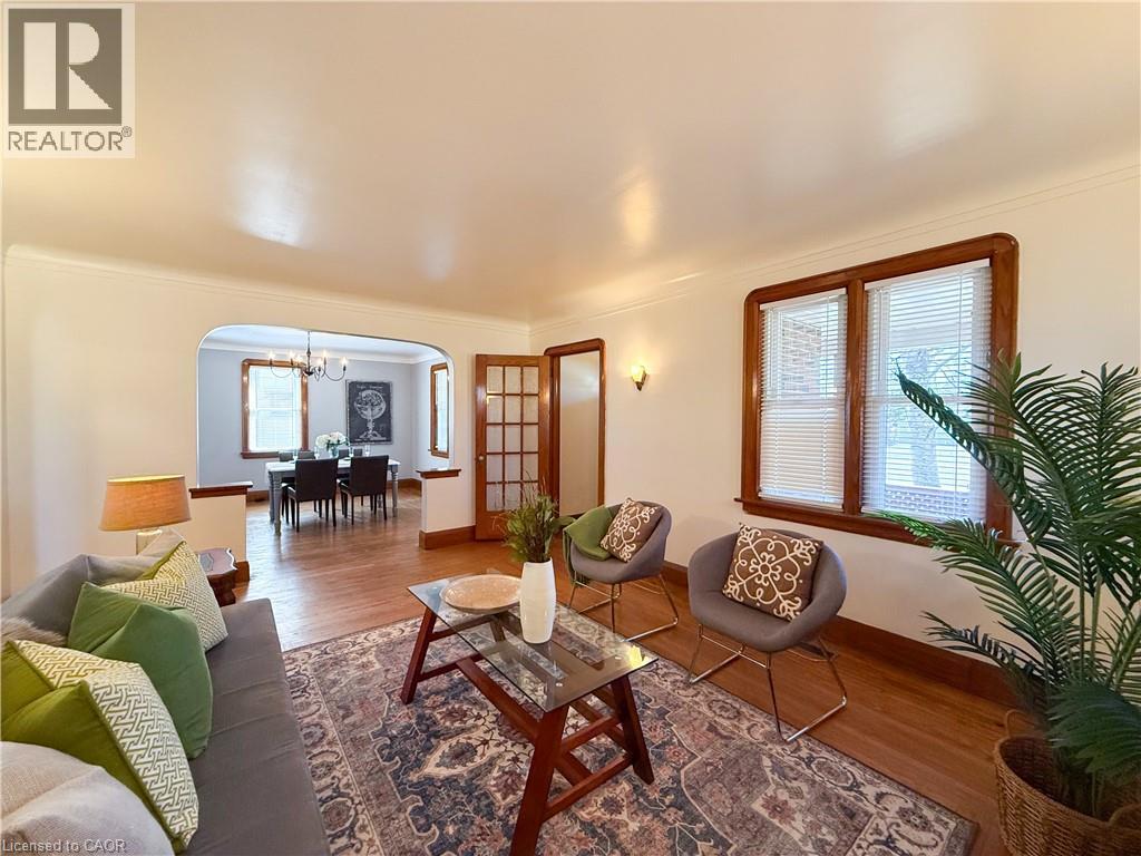 41 CHURCH Street E, Delhi, Ontario, N4B1T5 — Photo 11