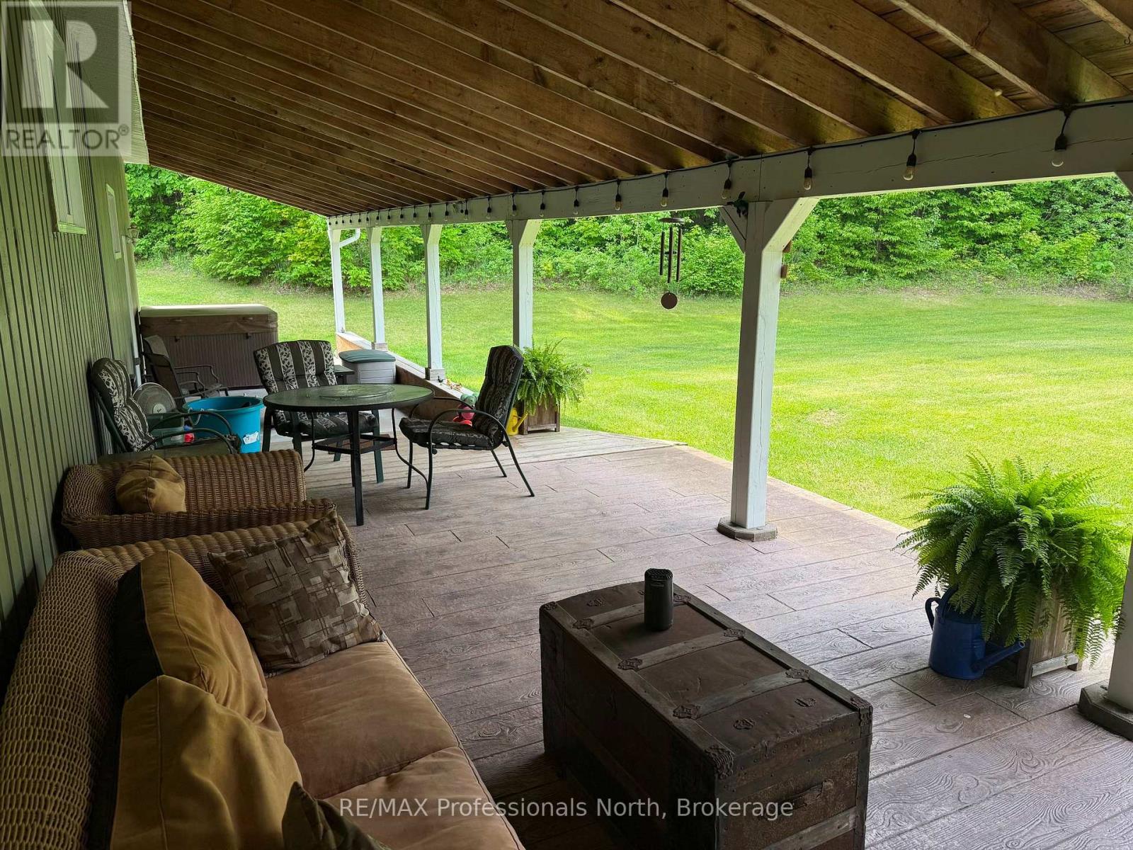 1023 CHESTER CRESCENT - 29