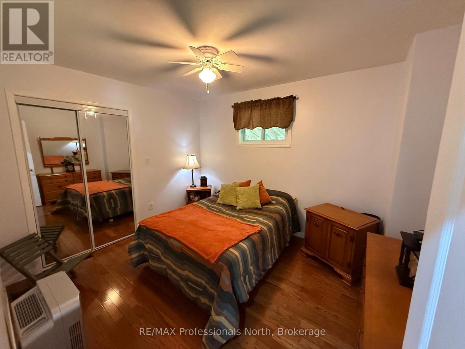 1023 CHESTER CRESCENT - 33