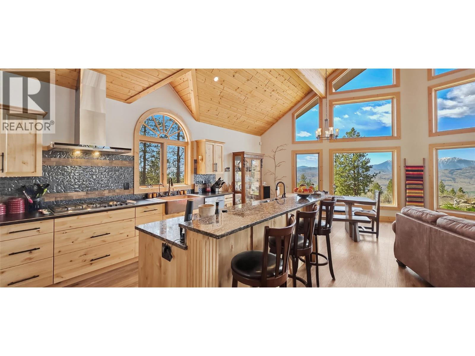 277 Chapman Road, Osoyoos