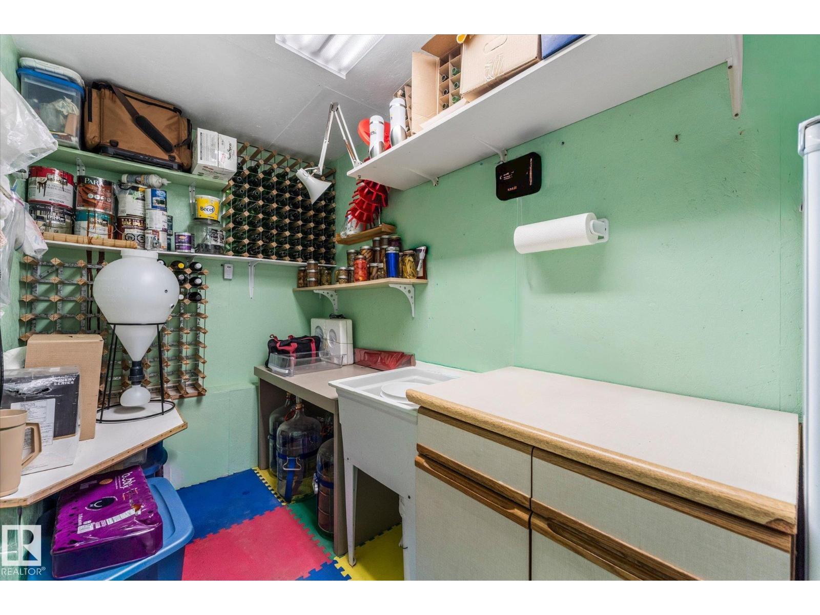 5039 6 St - 27
