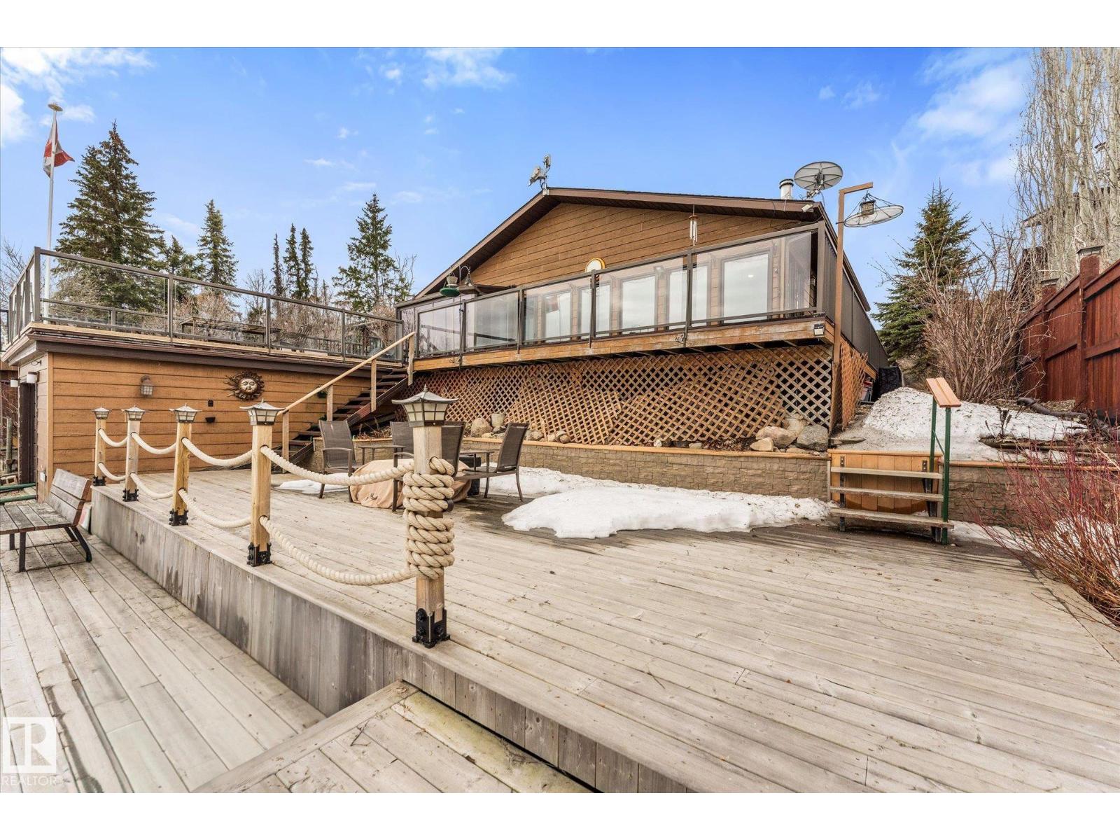 5039 6 St - 38