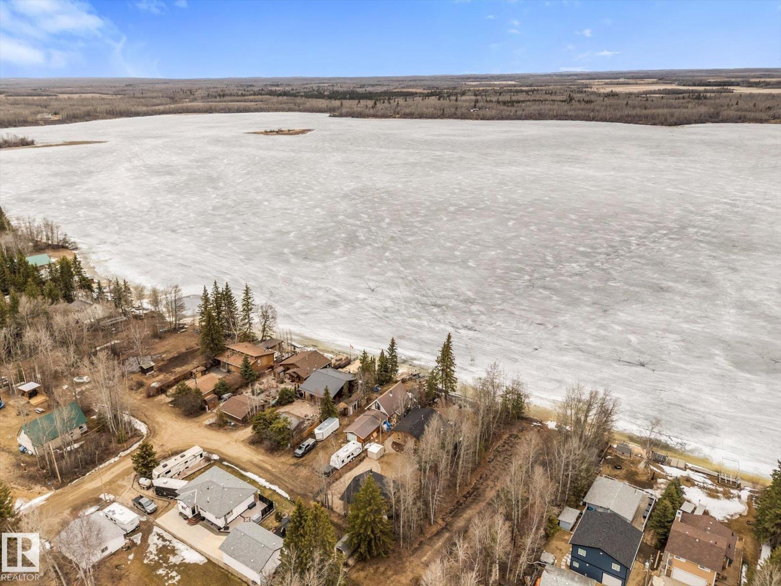 5039 6 St - 48