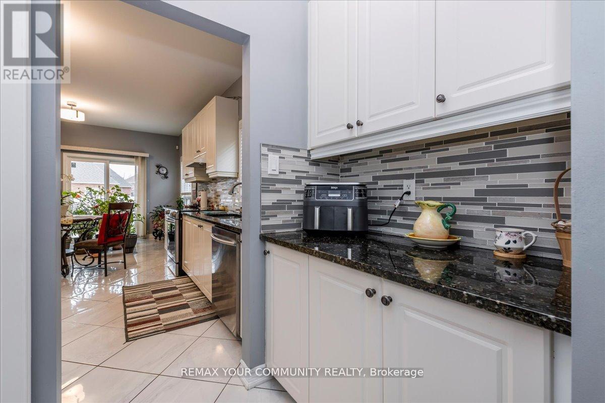 760 FREEMONT COURT - 23