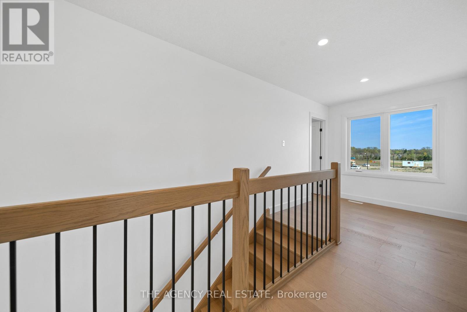 3140 REGIMENT ROAD W - 16