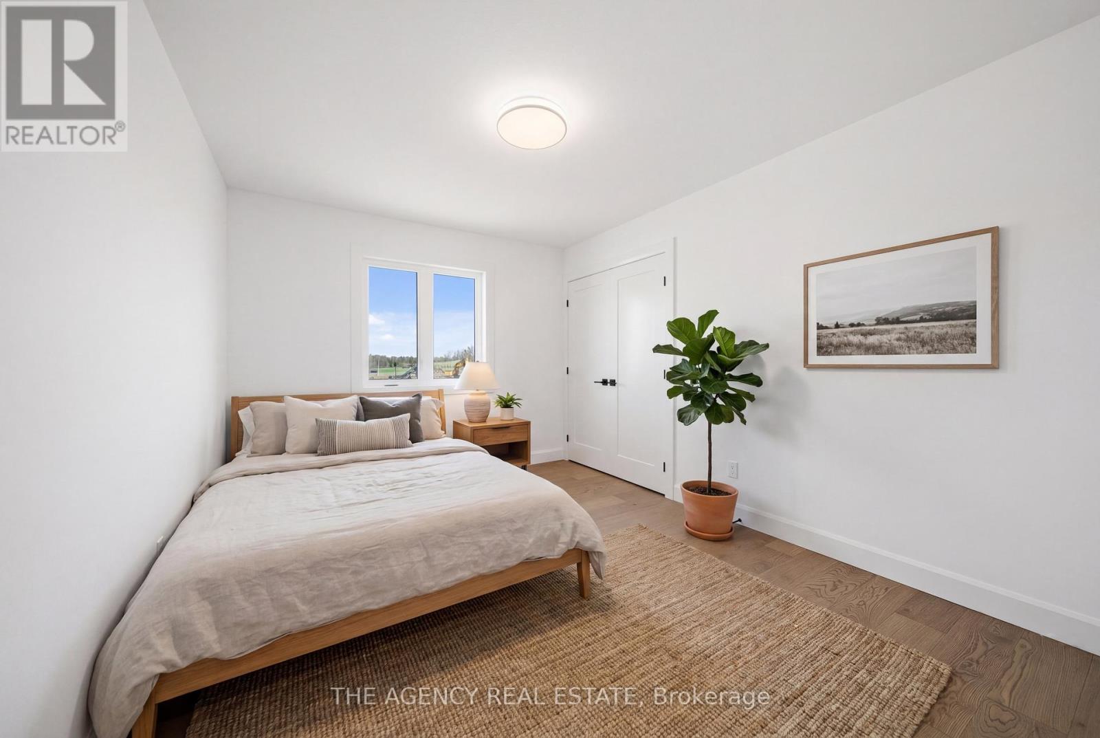 3140 REGIMENT ROAD W Property Photo