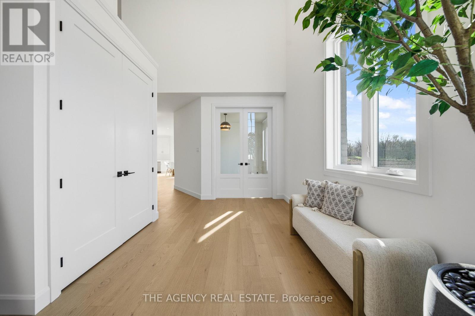 3140 REGIMENT ROAD W - 4