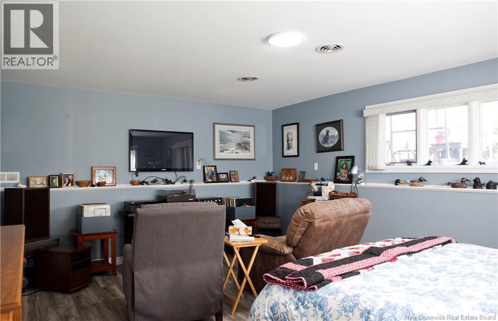 158 St. James Street - 23