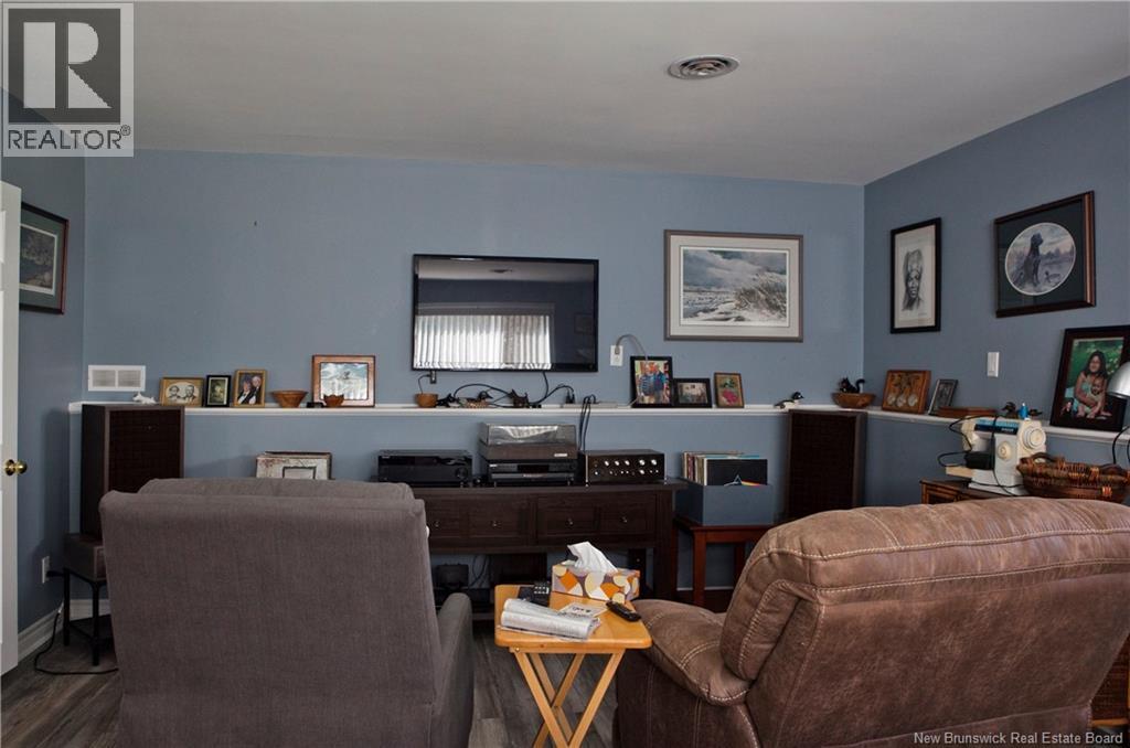 158 St. James Street - 24