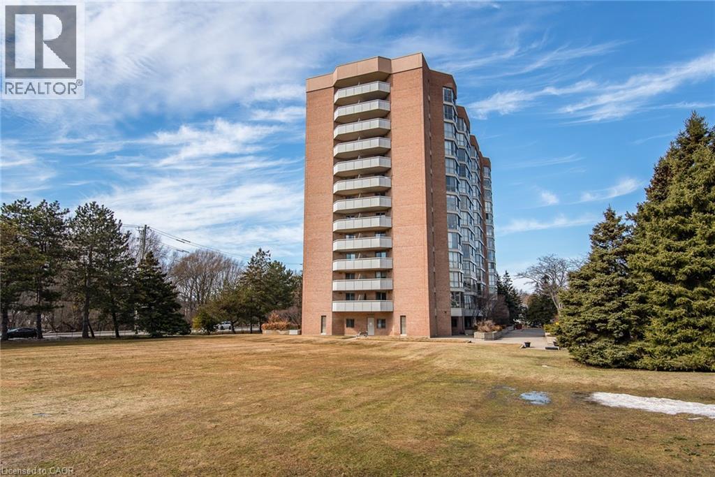 265 WESTCOURT Place Unit# 705, Waterloo, Ontario, N2L6E4 — Photo 41