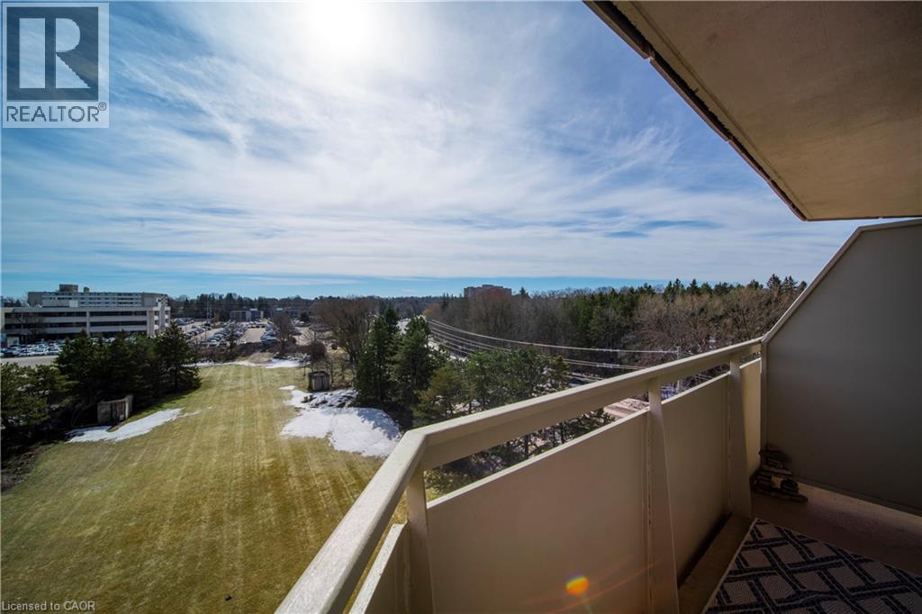 265 WESTCOURT Place Unit# 705, Waterloo, Ontario, N2L6E4 — Photo 23