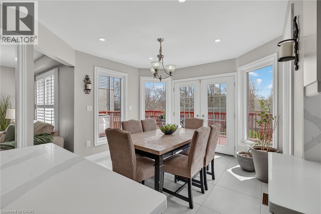 79 HOLBROOK Crescent - 7