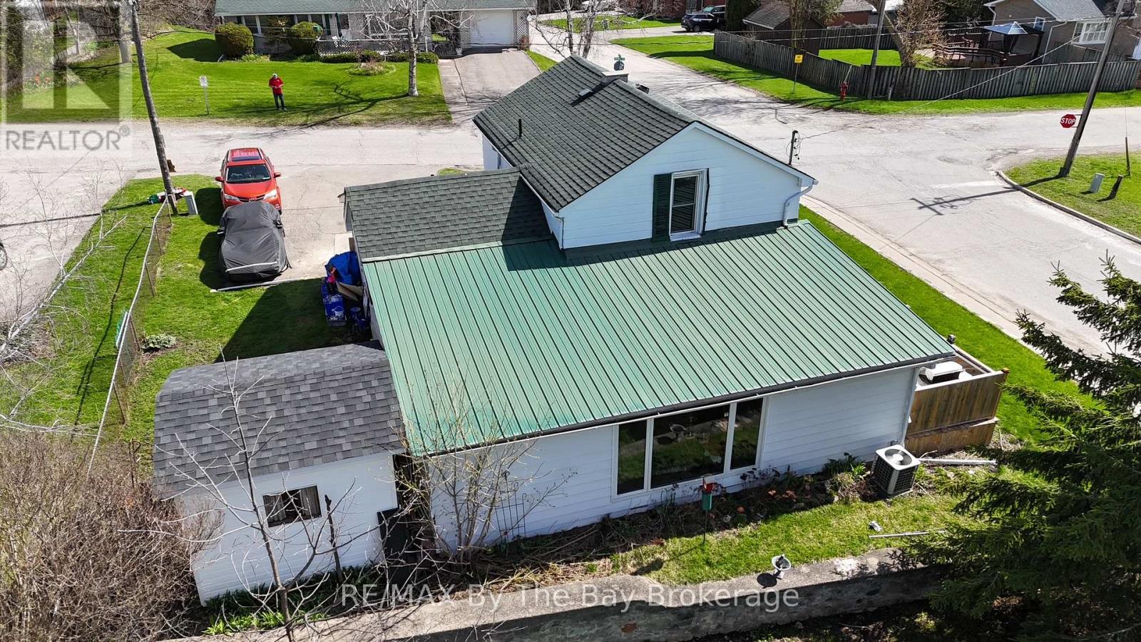 150 DANIEL STREET - 32