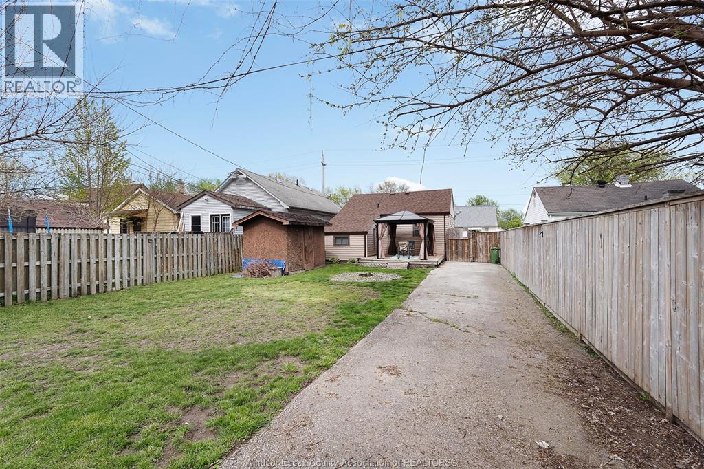 1159 FELIX AVENUE — photo 8