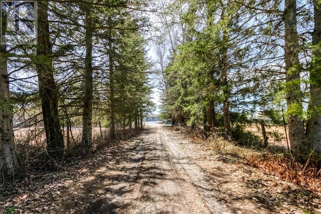 1085 Gravel Drive, Sudbury, Ontario, P3P1R8 — Photo 12