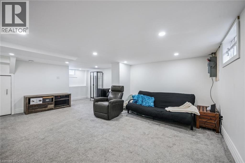 9 SPADINA Road E, Kitchener, Ontario, N2M3X2 — Photo 25