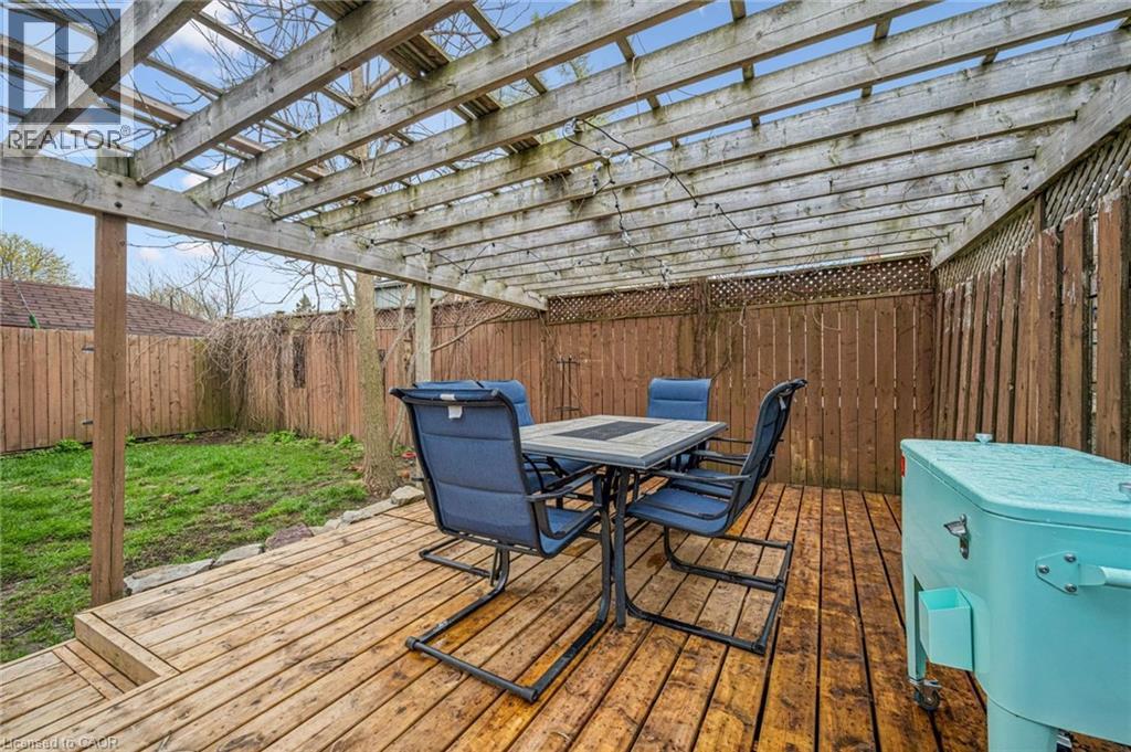 9 SPADINA Road E, Kitchener, Ontario, N2M3X2 — Photo 33