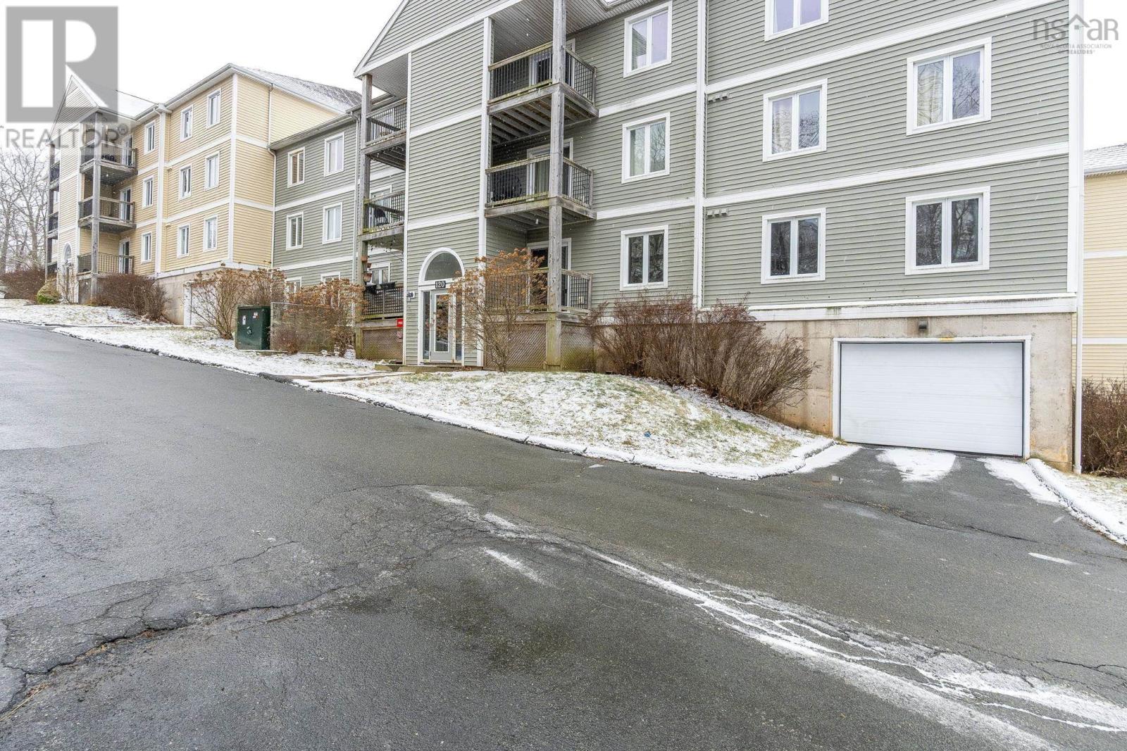 #105 120 Rutledge Street - 35