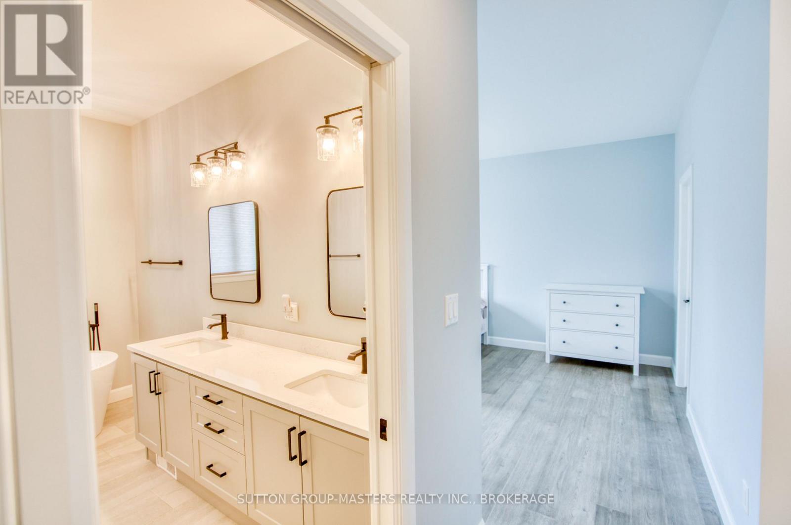 12 PETWORTH ROAD - 12
