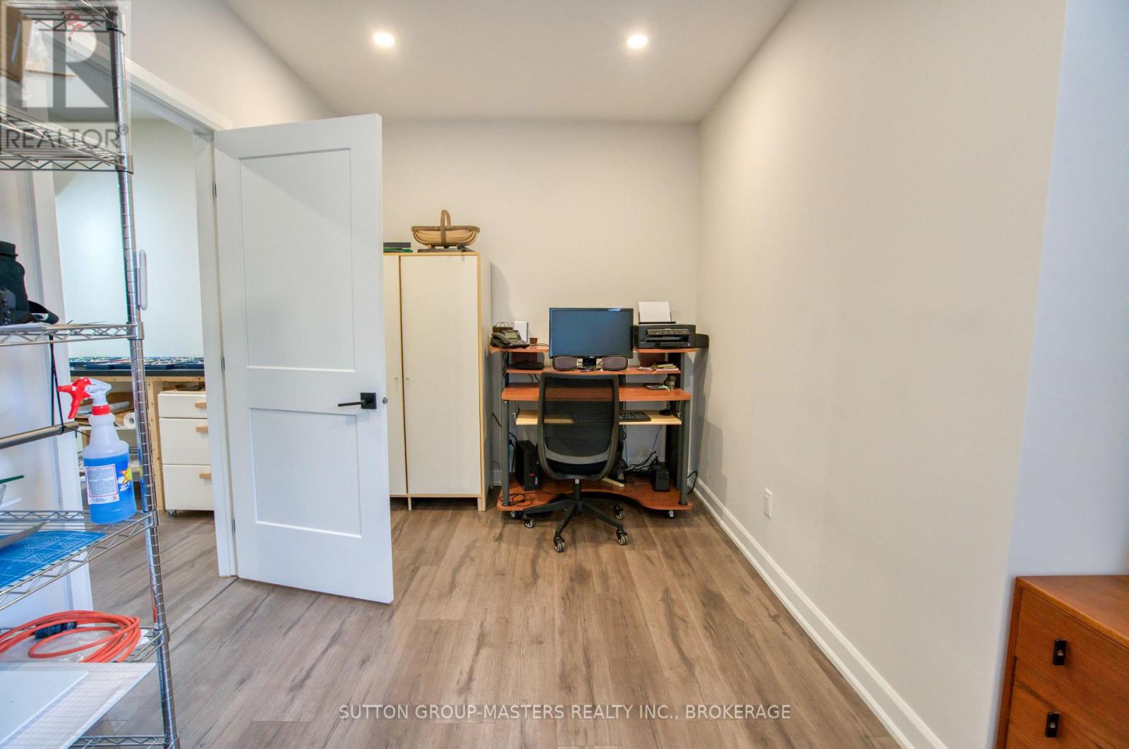 12 PETWORTH ROAD - 26
