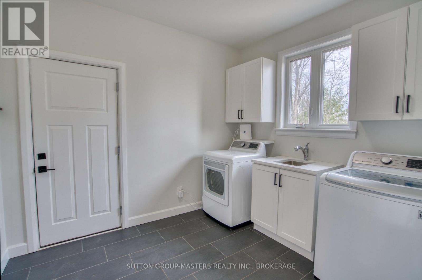 12 PETWORTH ROAD - 9