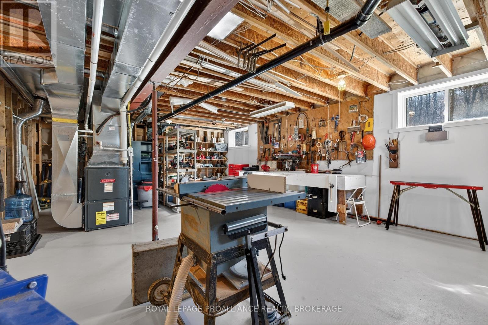 3920 MIDDLE WOODLAND DRIVE — photo 23