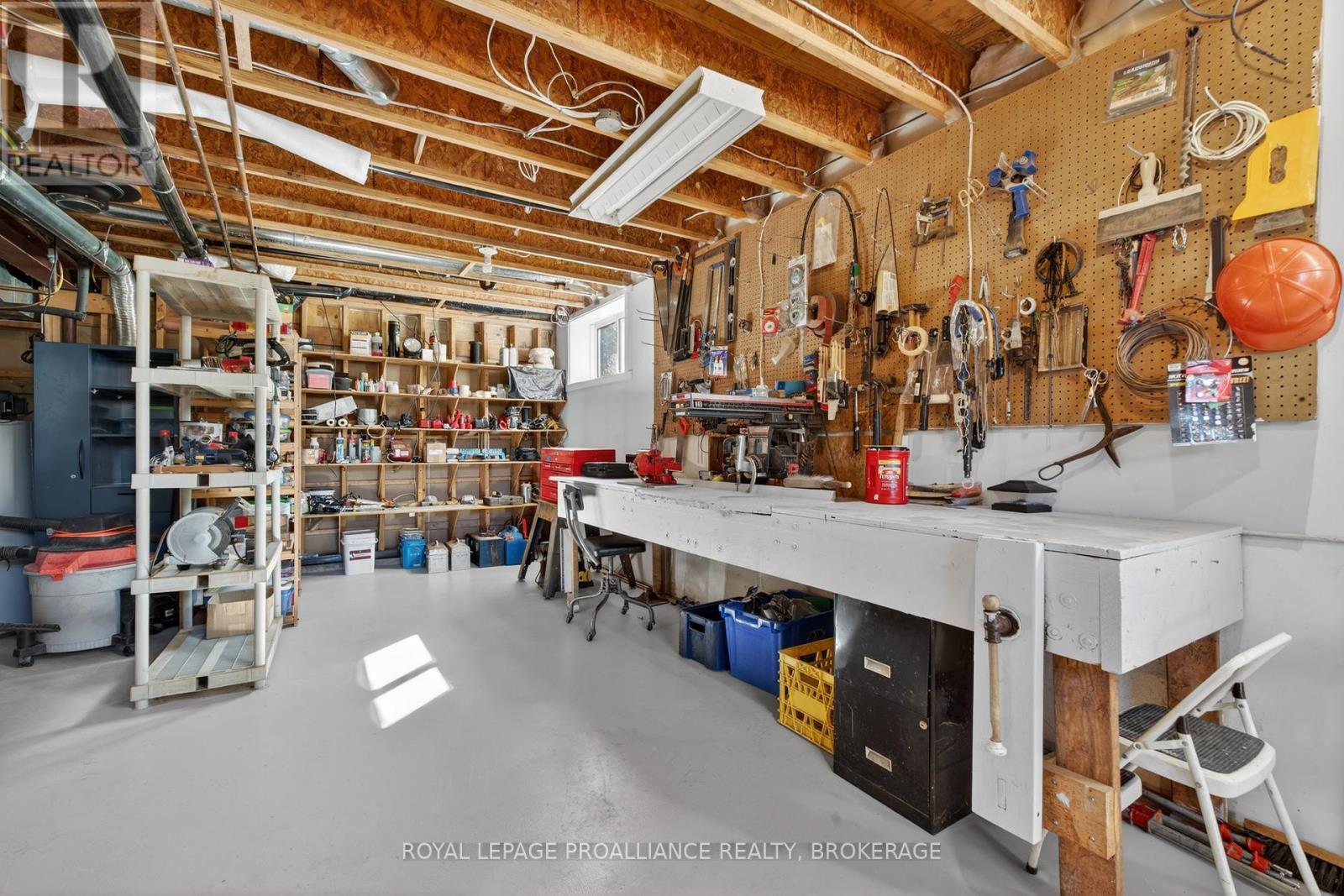 3920 MIDDLE WOODLAND DRIVE — photo 24