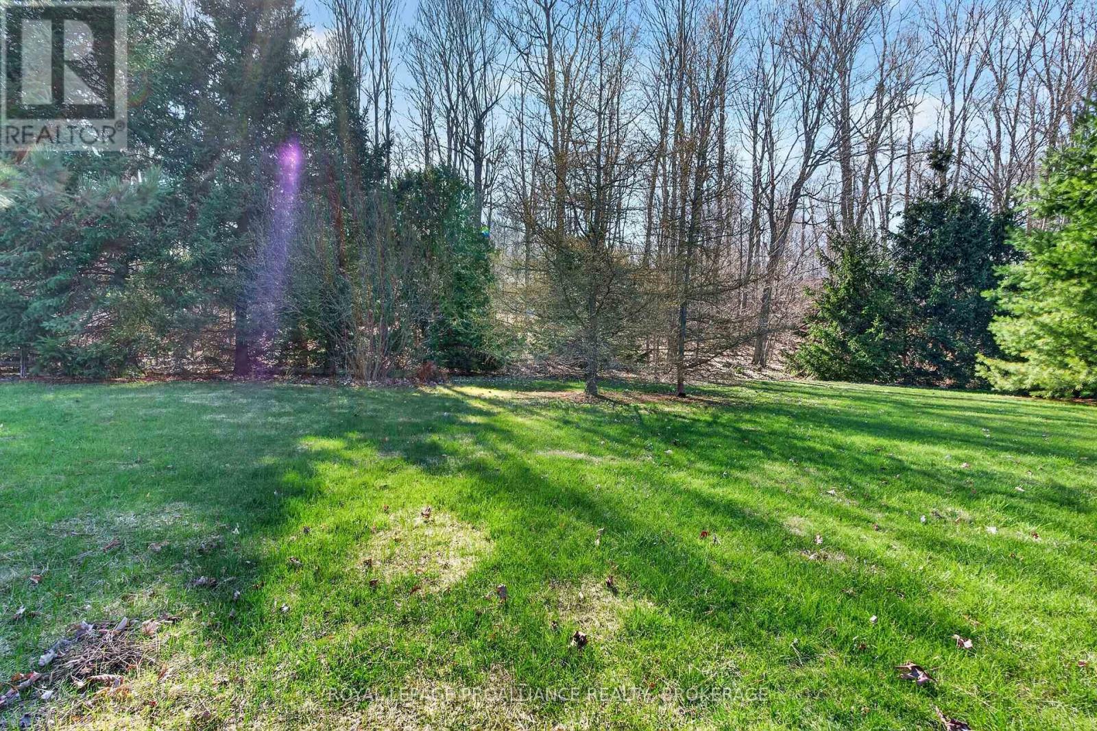3920 MIDDLE WOODLAND DRIVE — photo 28