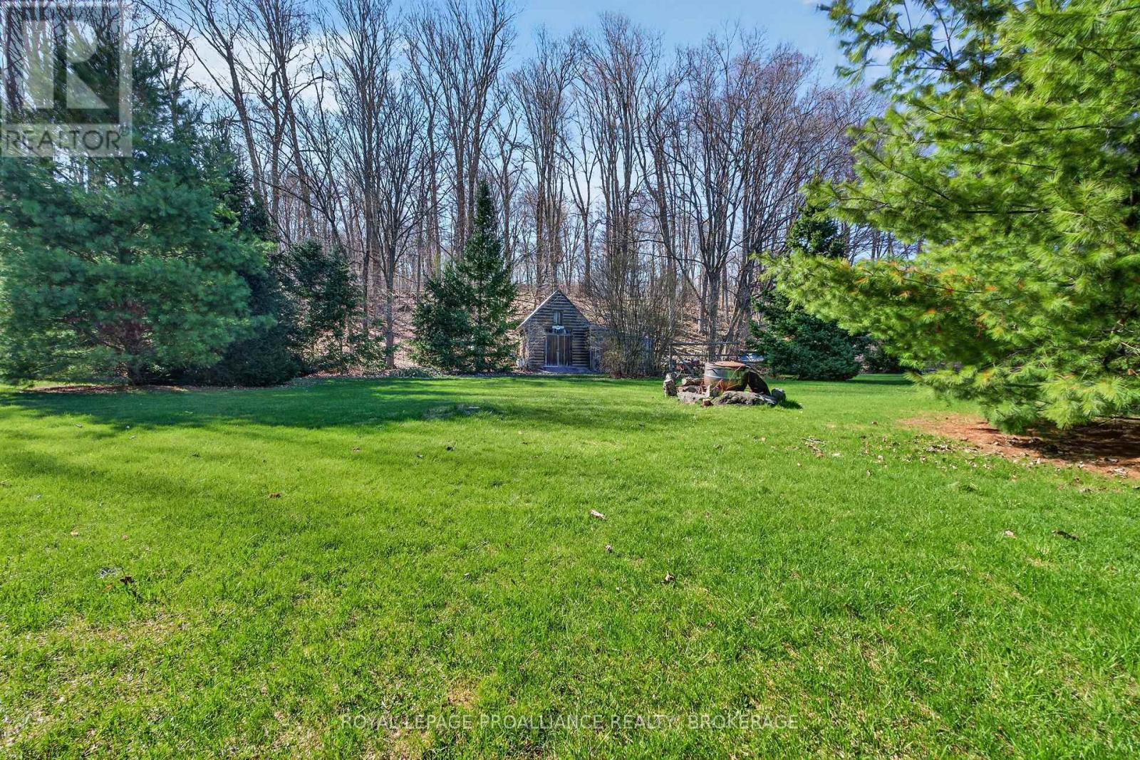 3920 MIDDLE WOODLAND DRIVE — photo 33
