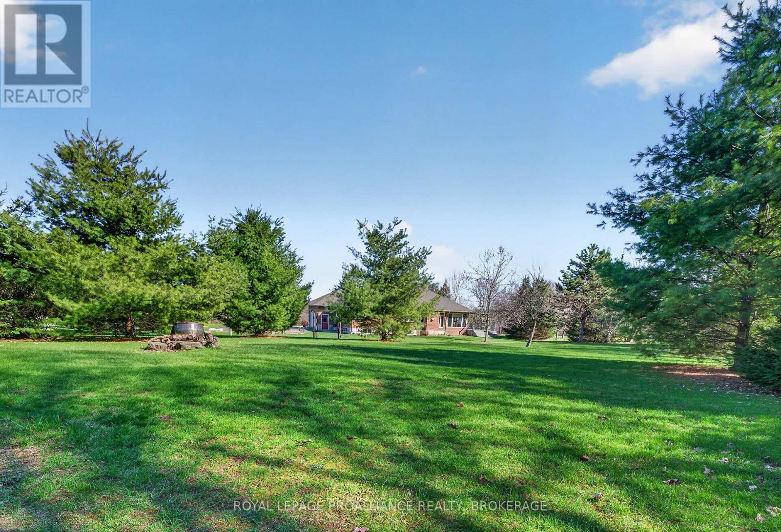 3920 MIDDLE WOODLAND DRIVE — photo 36