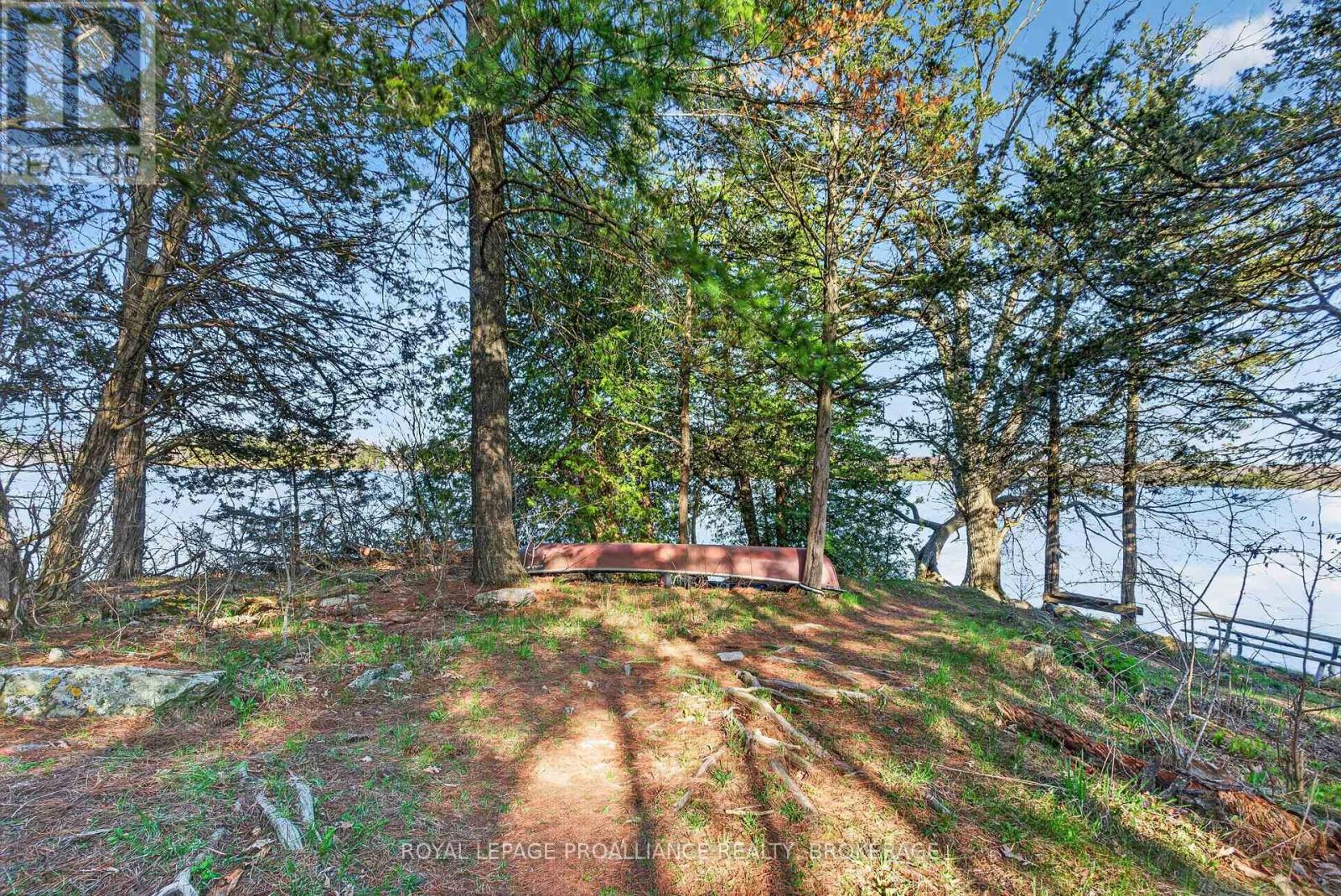 3920 MIDDLE WOODLAND DRIVE — photo 38