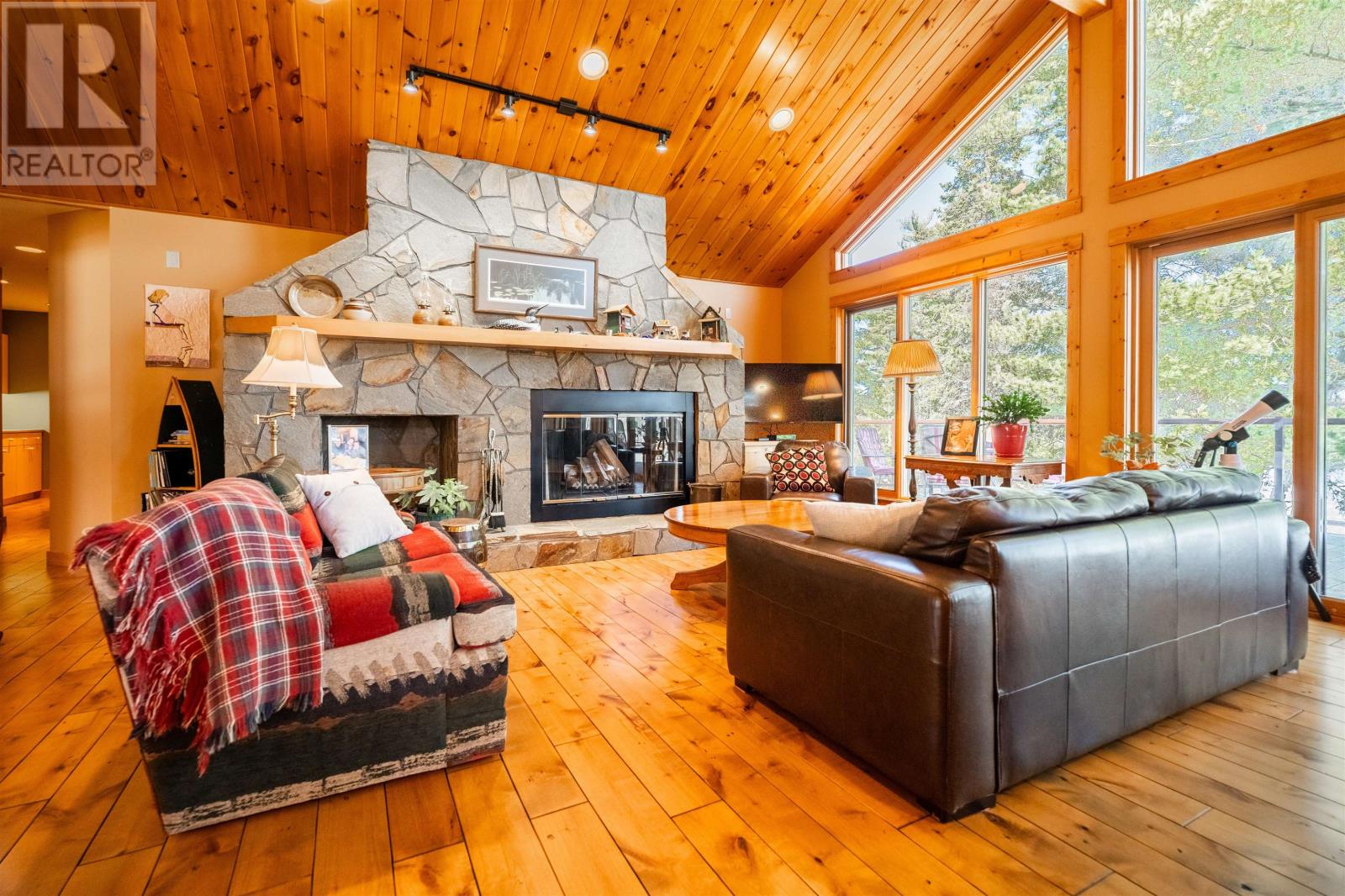 200 Penninsula Road, Lake Of The Woods, Ontario, P0X1C0 — Photo 20