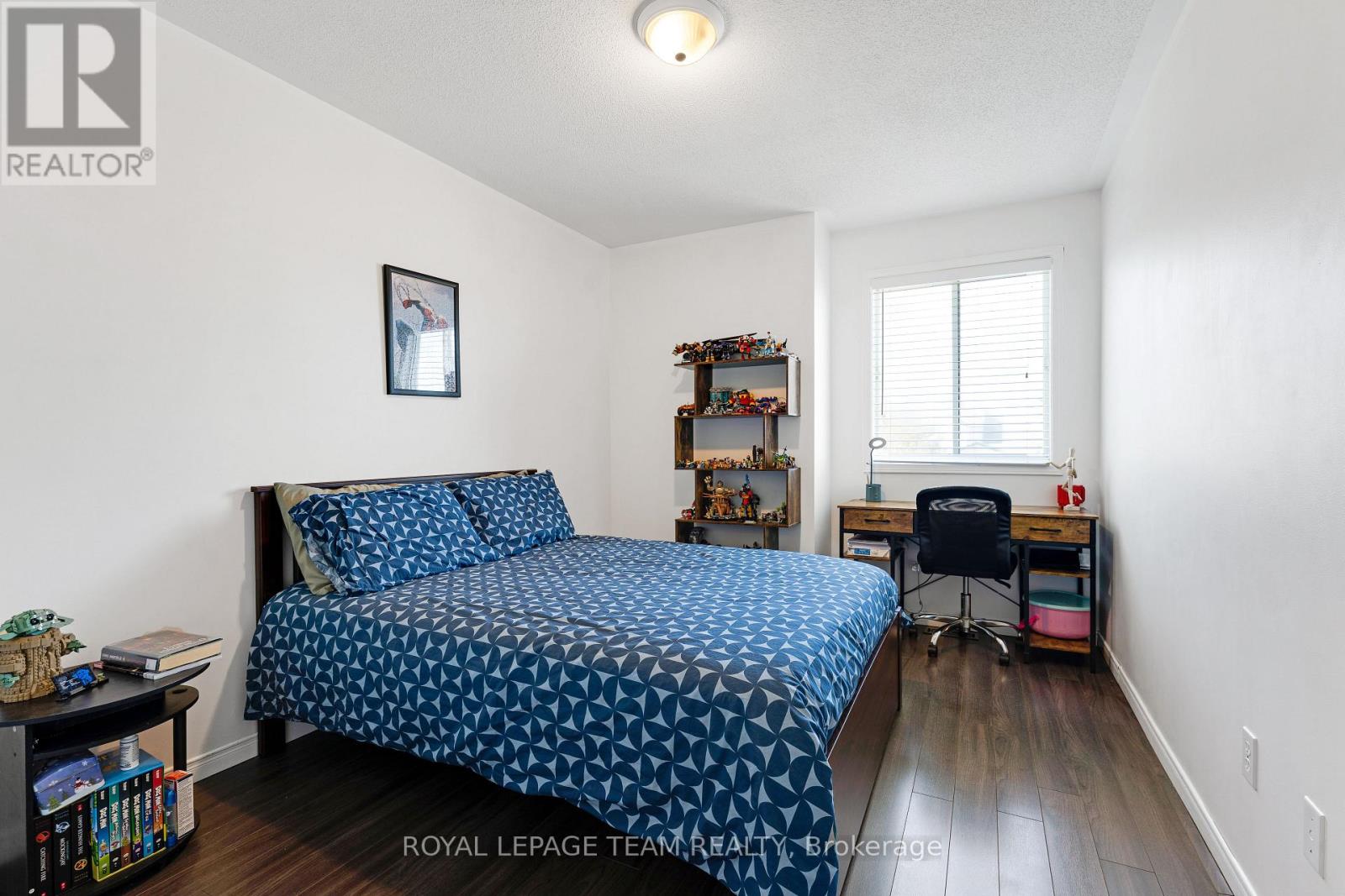 11 LIETTE COURT - 25