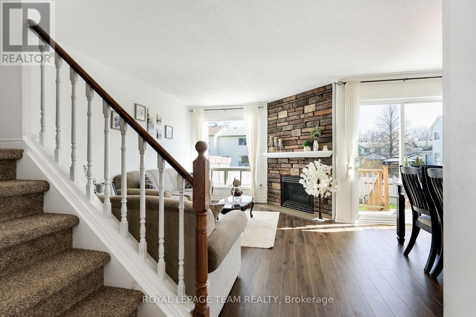 11 LIETTE COURT - 8