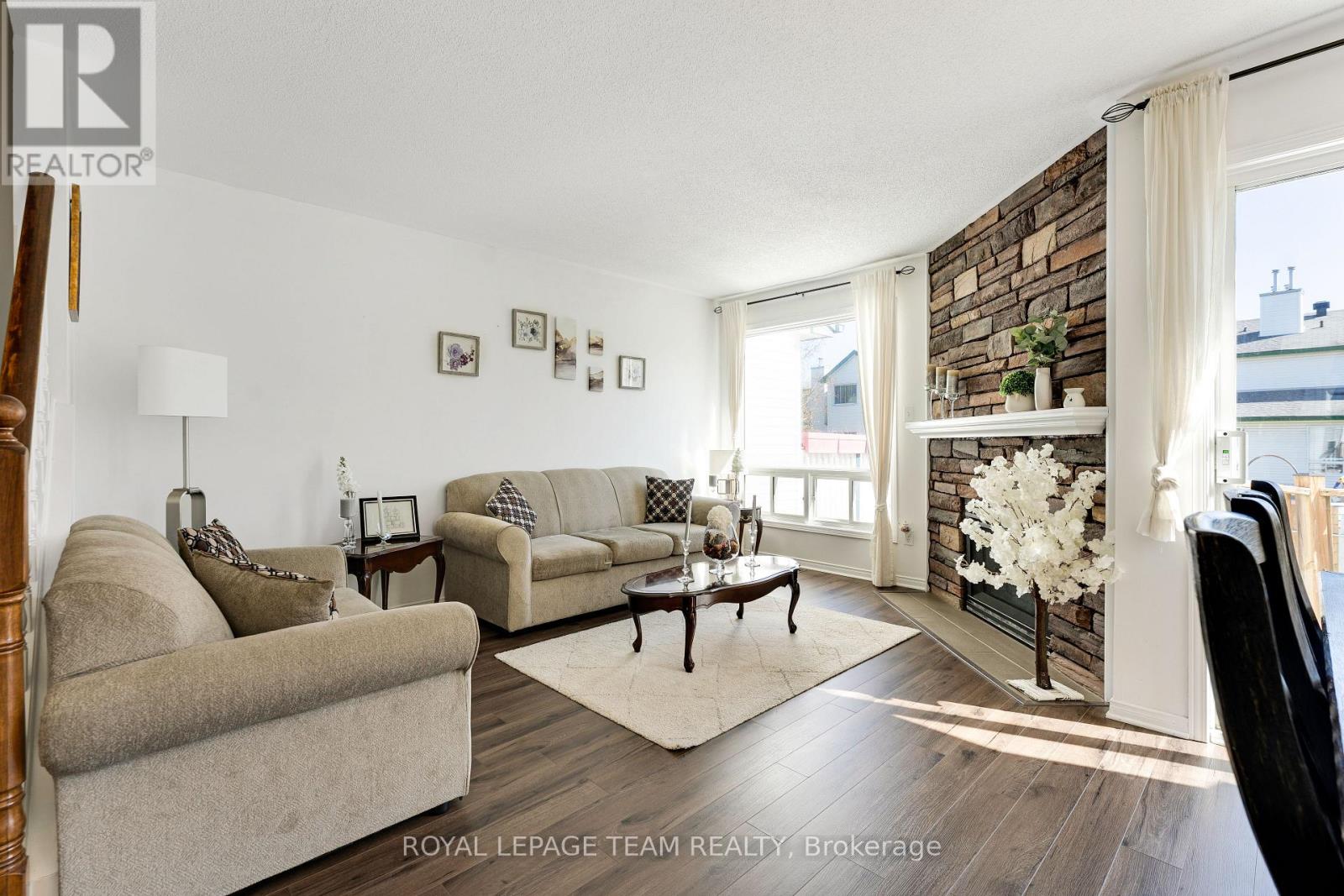 11 LIETTE COURT - 9