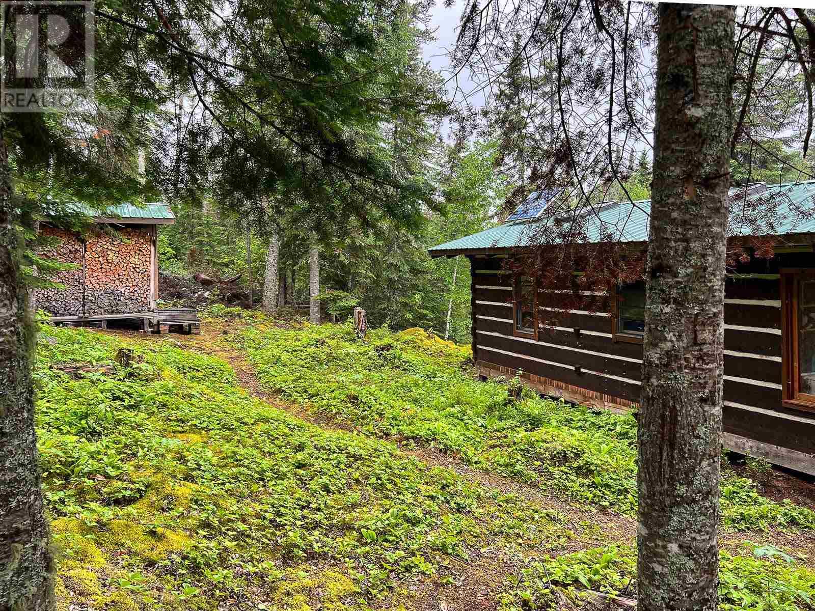 1 Erdmann Island, Atikokan, Ontario, P0T1C0 — Photo 3