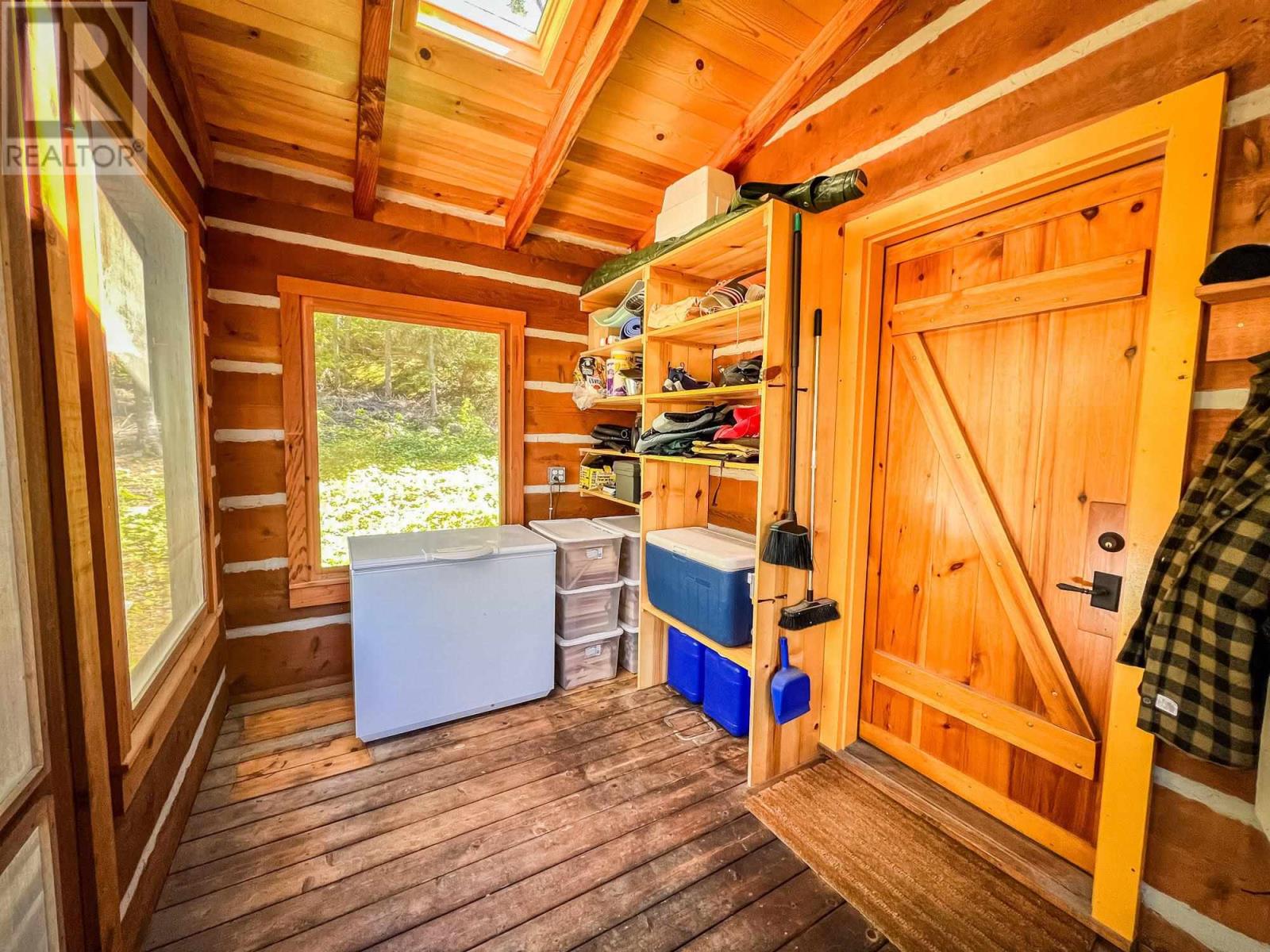 1 Erdmann Island, Atikokan, Ontario, P0T1C0 — Photo 7