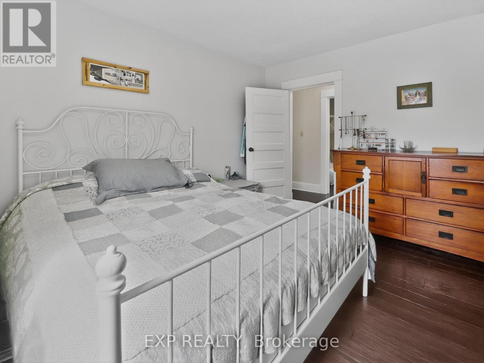 6328 GORE STREET - 24